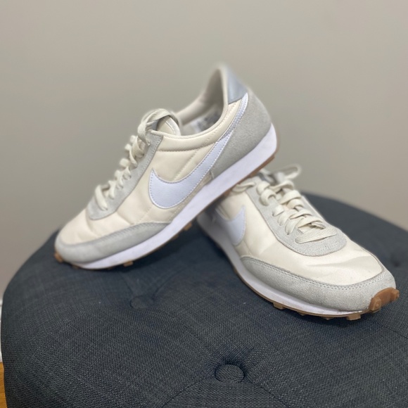 入手困難!!Sale☆Nike☆Daybreak Sneaker ”Summit White” Nike Women's Daybreak Shoes Sneakers White/Black/Summit